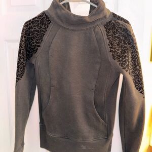 Women's Black Floral Sweater